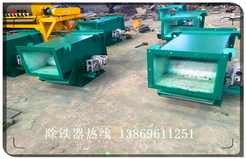 管道除鐵器，內蒙古格柵式管道除鐵器_內部構造結構圖_內蒙古格柵式管道除鐵器工作原理_安裝示意圖