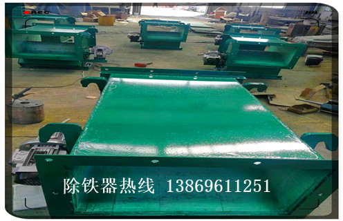 管道除鐵器，內蒙古格柵式管道除鐵器_內部構造結構圖_內蒙古格柵式管道除鐵器工作原理_安裝示意圖