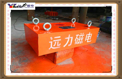 永磁除鐵器，遼寧rcyd懸掛式永磁除鐵器知識參數_內部磁塊安裝方法_遼寧rcyd懸掛式永磁除鐵器型號價(jià)格