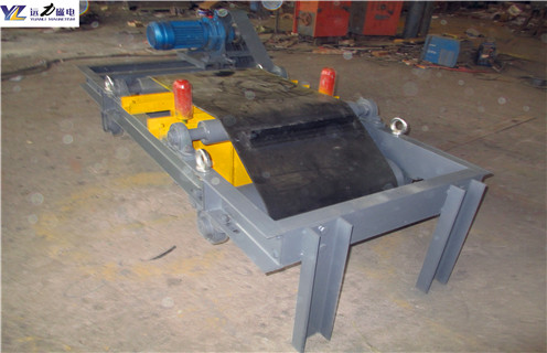 皮帶式除鐵器，福建皮帶式除鐵器工作原理調整方法_福建皮帶式除鐵器工作原理跑偏原因及如何調_刮板價(jià)格