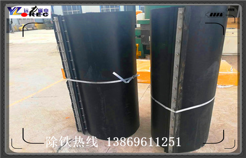 皮帶式自卸永磁除鐵器，廣東皮帶式自卸永磁除鐵器_廣東皮帶式自卸永磁除鐵器皮帶原因及如何調_刮板價(jià)格 