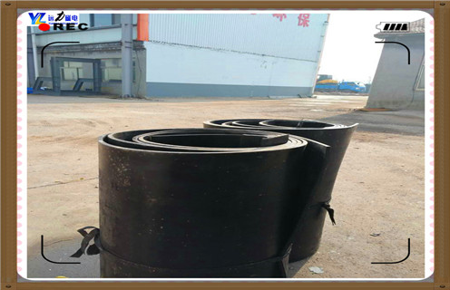 皮帶除鐵器，1.2米皮帶用多大的除鐵器_1.2米皮帶用多大的除鐵器皮帶原因及如何調_刮板價(jià)格 