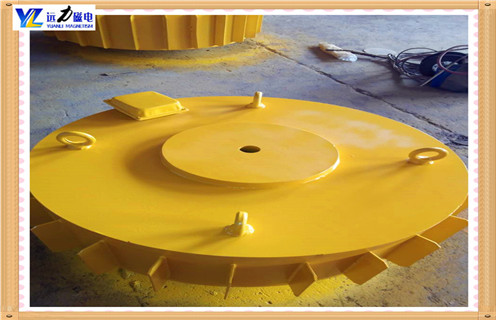 干式電磁除鐵器，山東干式電磁除鐵器 rcdb-8_山東干式電磁除鐵器 rcdb-8廠(chǎng)家工作原理及內部結構 