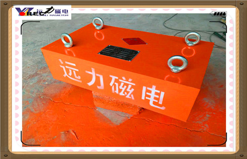 懸掛式永磁除鐵器，四川懸掛式永磁除鐵器生產(chǎn)_內部磁塊安裝方法_四川懸掛式永磁除鐵器生產(chǎn)型號價(jià)格  